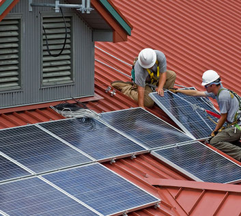 What Type of Solar Panel Installation Do I Choose